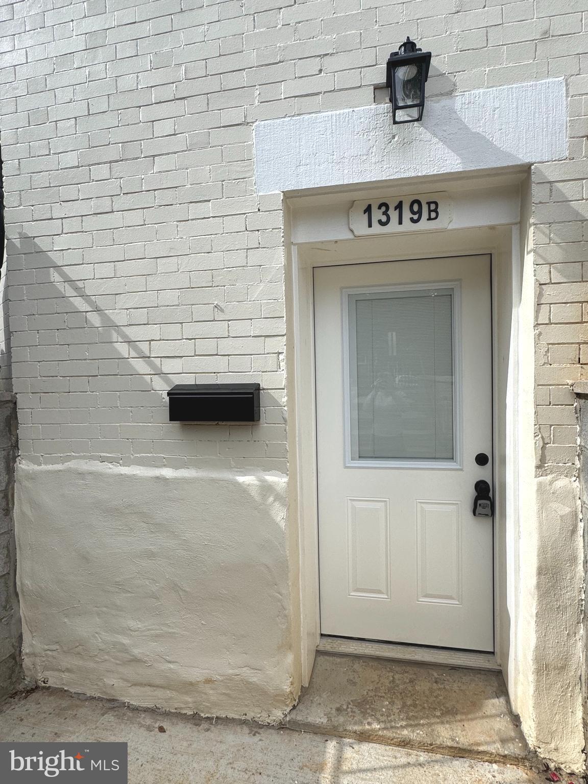 1319 C Street Northeast, Unit B Washington, DC 20002 - Photo 14 of 14 a view of a livingroom with a fireplace