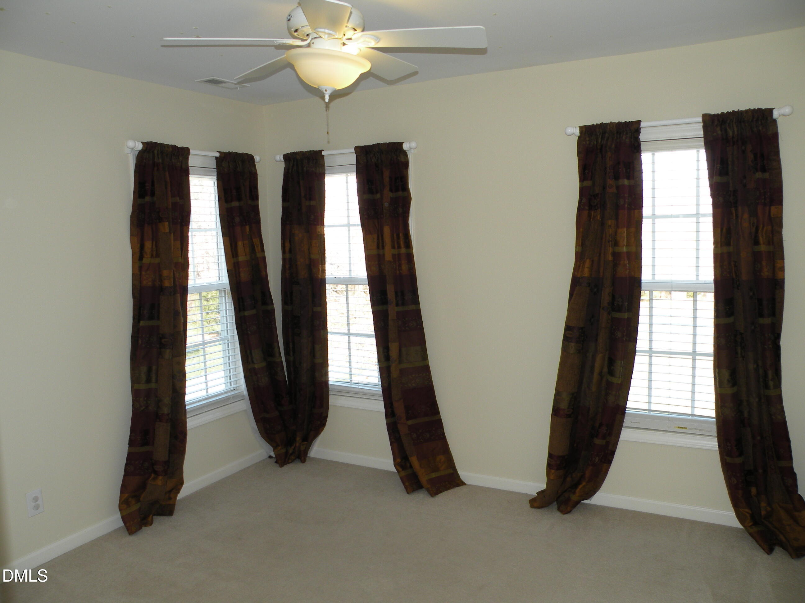 107 Baccalaureate Boulevard Durham, NC 27713 - Photo 21 of 25 21-DSCN1498