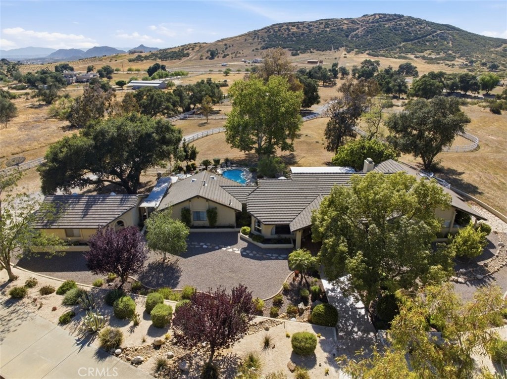 34575 Sycamore Springs Road Hemet, CA 92544 - Photo 4 of 65