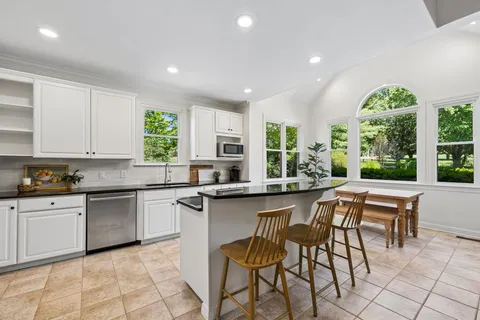 $1,079,900 | 2830 Stacey Street, Thompson's Station, TN 37179