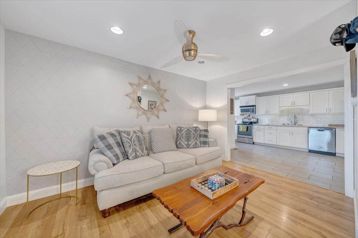 4515 Yellow Mountain Road Roanoke, VA 24014 - Photo 15 of 52 a living room with furniture and a view of kitchen