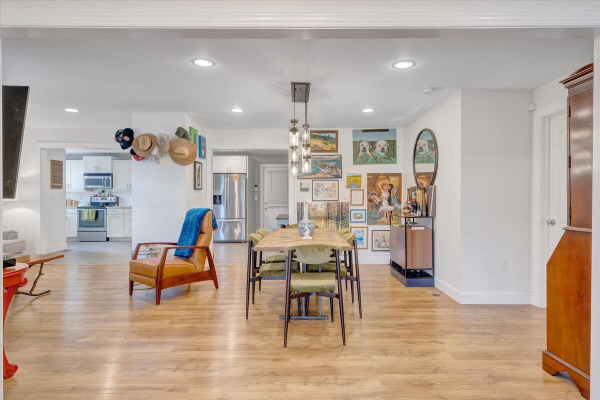 4515 Yellow Mountain Road Roanoke, VA 24014 - Photo 3 of 52 a living room with stainless steel appliances furniture and a wooden floor