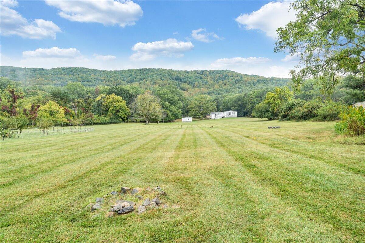 4515 Yellow Mountain Road Roanoke, VA 24014 - Photo 45 of 52 44-MIB02632