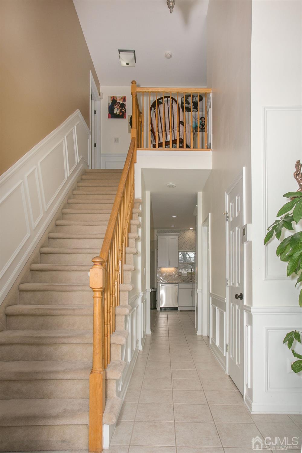 12 Lenox Street Edison, NJ 08817 - Photo 8 of 33 a view of a hallway with a white house