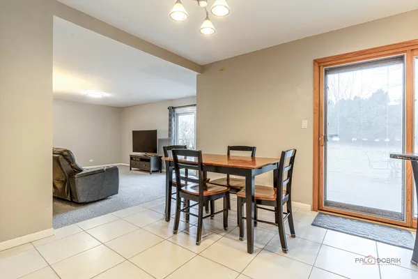 $565,000 | 240 Osage Terrace, Buffalo Grove, IL 60089