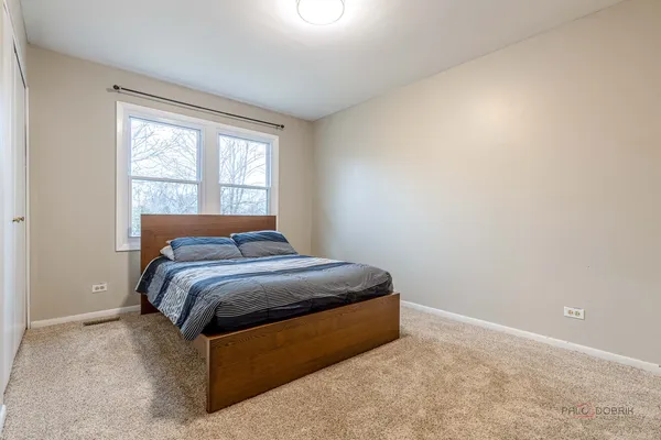 $565,000 | 240 Osage Terrace, Buffalo Grove, IL 60089