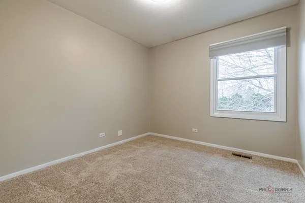 $565,000 | 240 Osage Terrace, Buffalo Grove, IL 60089