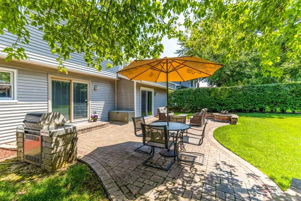 $565,000 | 240 Osage Terrace, Buffalo Grove, IL 60089