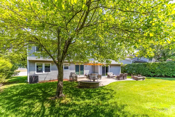 $565,000 | 240 Osage Terrace, Buffalo Grove, IL 60089