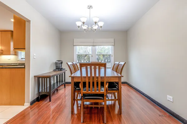 $565,000 | 240 Osage Terrace, Buffalo Grove, IL 60089
