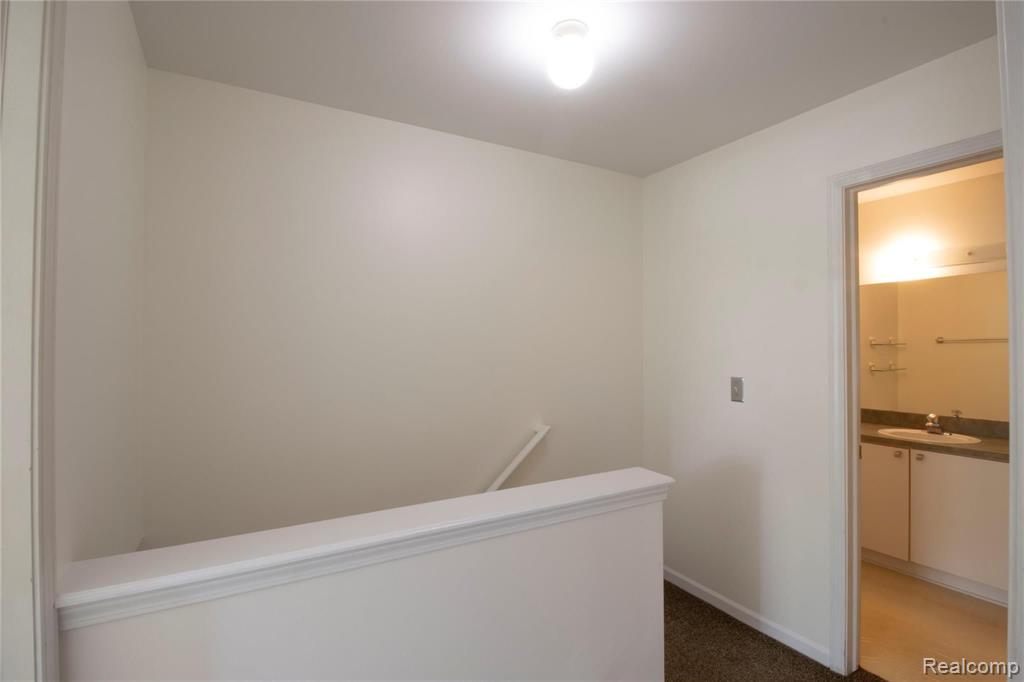 50546 Maurice Road Chesterfield, MI 48047 - Photo 12 of 24
