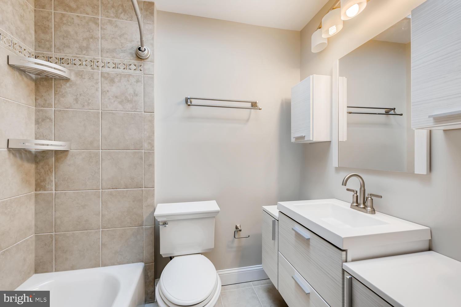 7105 Harford Road Baltimore, MD 21234 - Photo 15 of 25 Gallery Image 15