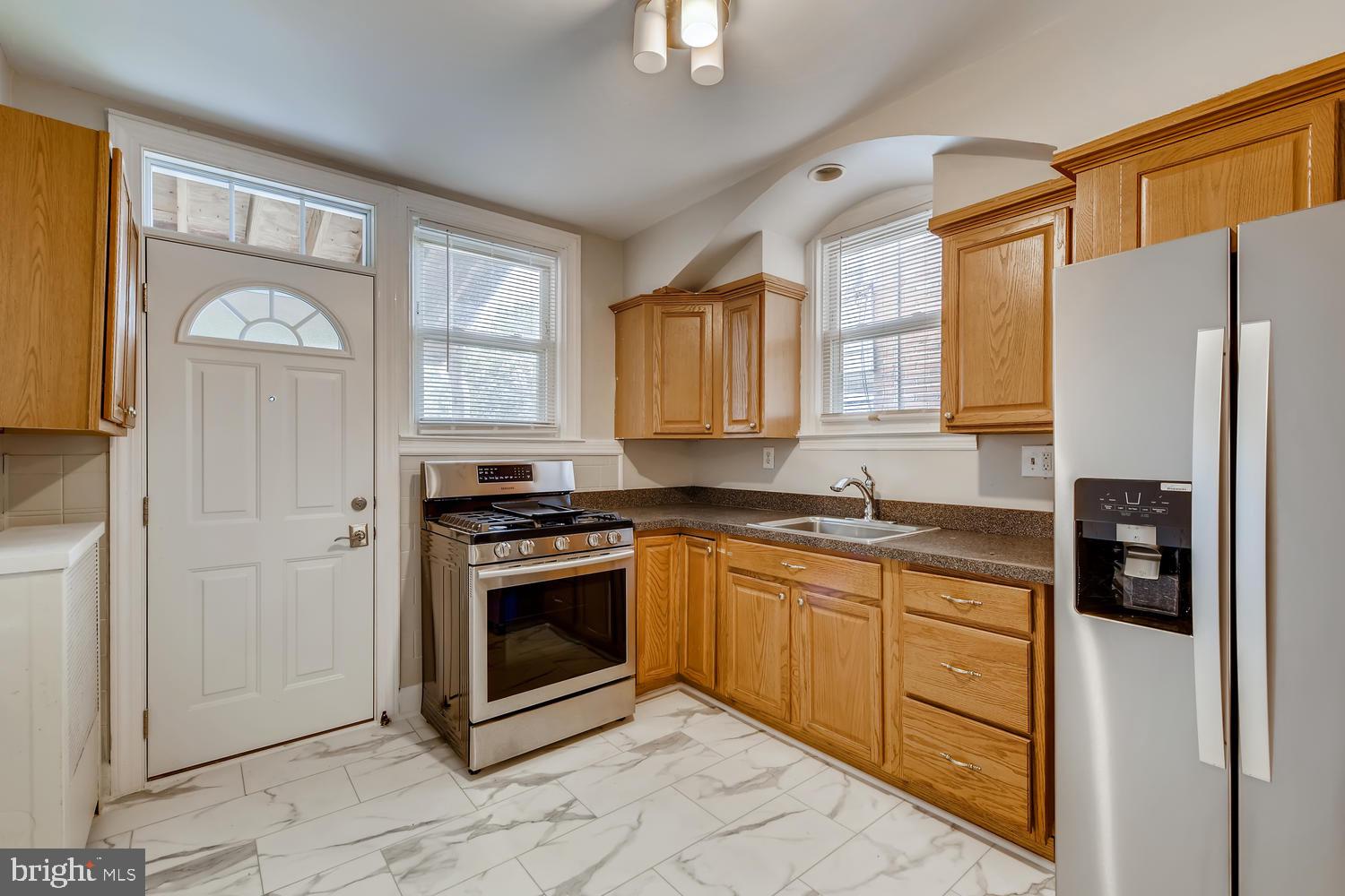 7105 Harford Road Baltimore, MD 21234 - Photo 8 of 25 Gallery Image 8