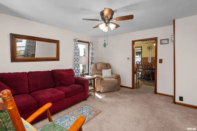 $144,900 | 2375 31st Street, Moline, IL 61265