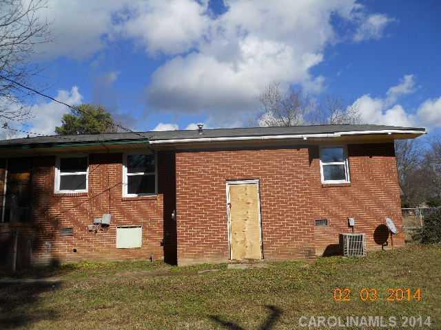 4626 Hidden Valley Road Charlotte, NC 28213 - Photo 8 of 10 Gallery Image 8