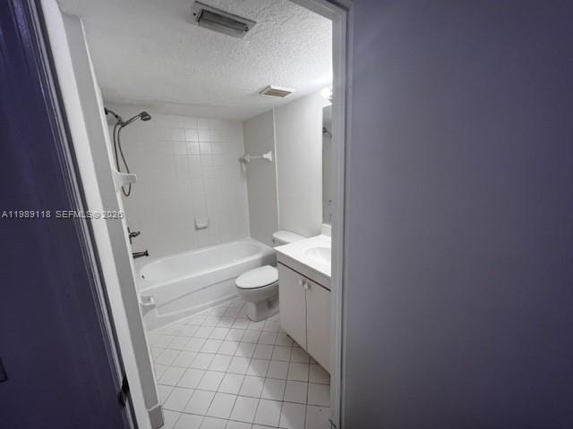 2731 Southeast 12th Road, Unit 105 Homestead, FL 33035 - Photo 11 of 17