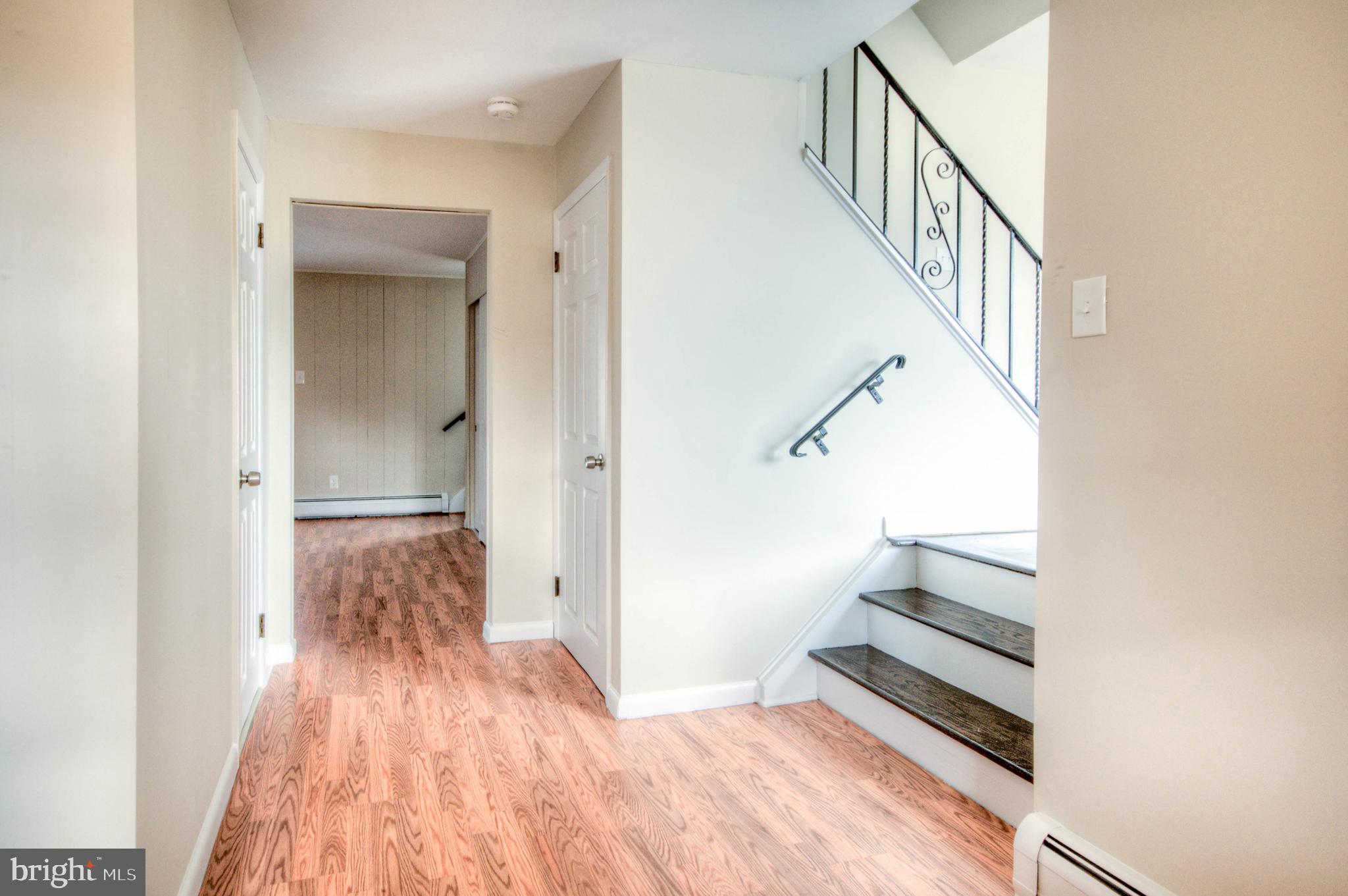 655 Coles Mill Road Williamstown, NJ 08094 - Photo 3 of 27