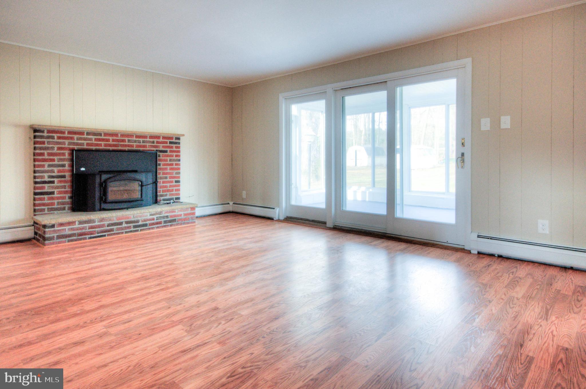 655 Coles Mill Road Williamstown, NJ 08094 - Photo 4 of 27