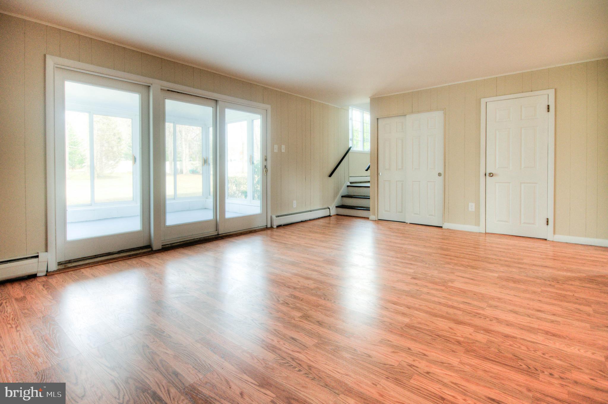 655 Coles Mill Road Williamstown, NJ 08094 - Photo 5 of 27