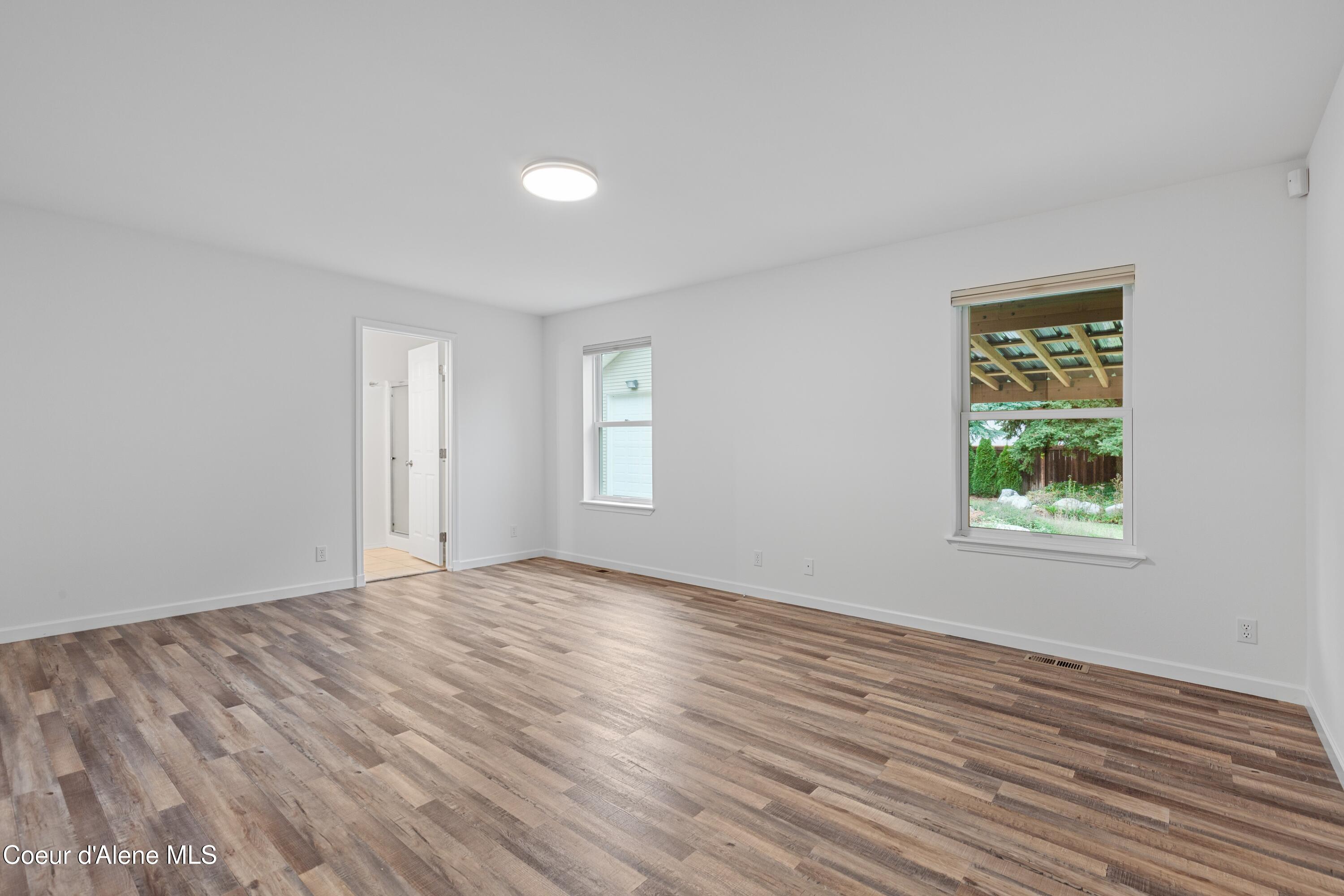 5519 North Wade Street Coeur D'Alene, ID 83815 - Photo 18 of 57 Main Floor Master