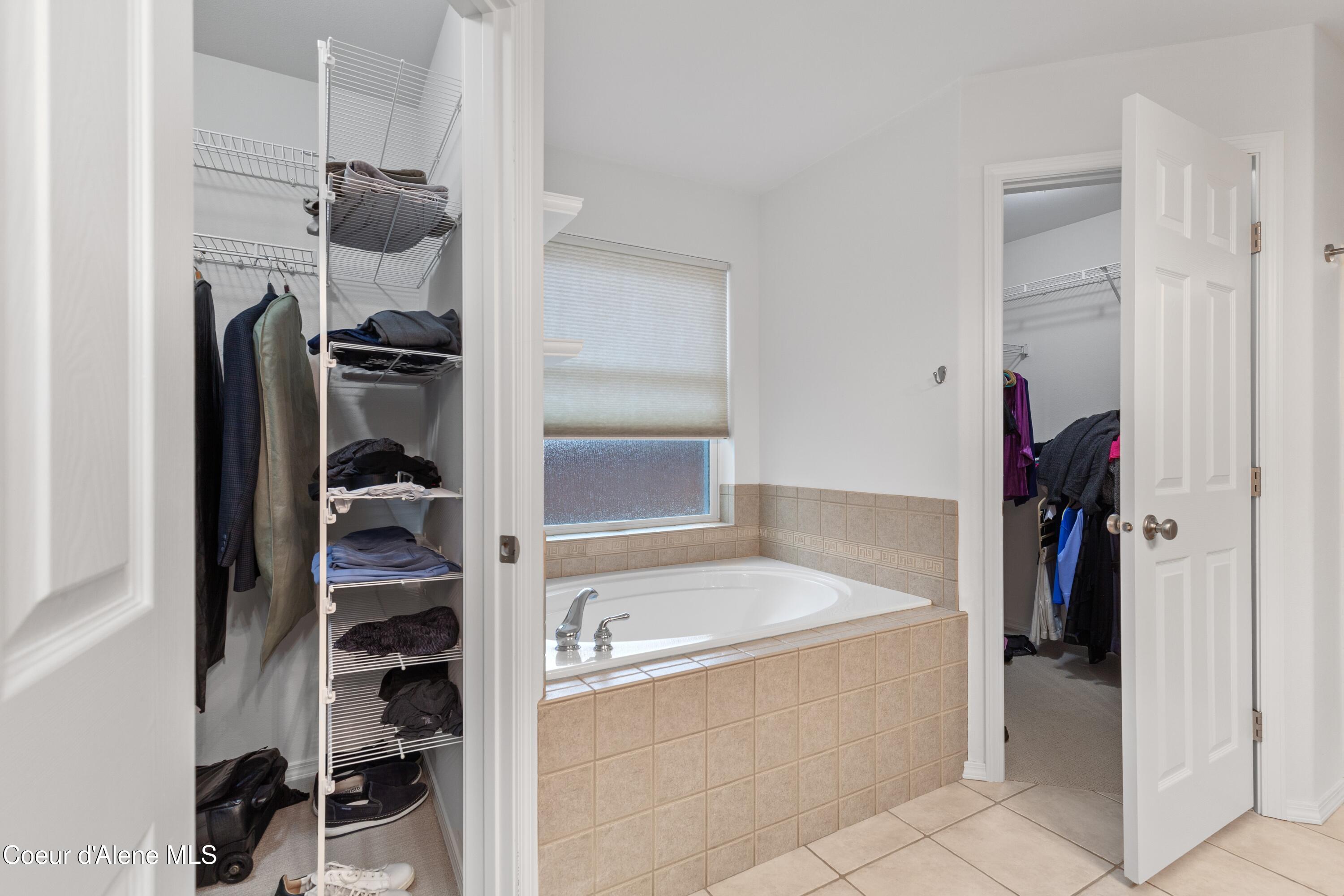 5519 North Wade Street Coeur D'Alene, ID 83815 - Photo 22 of 57 Double Walk In Closets