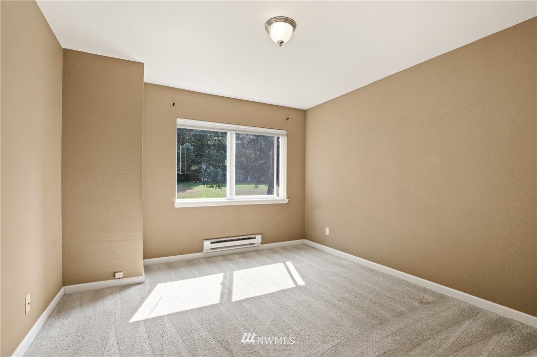 31500 33rd Place Southwest, Unit K202 Federal Way, WA 98023 - Photo 16 of 29