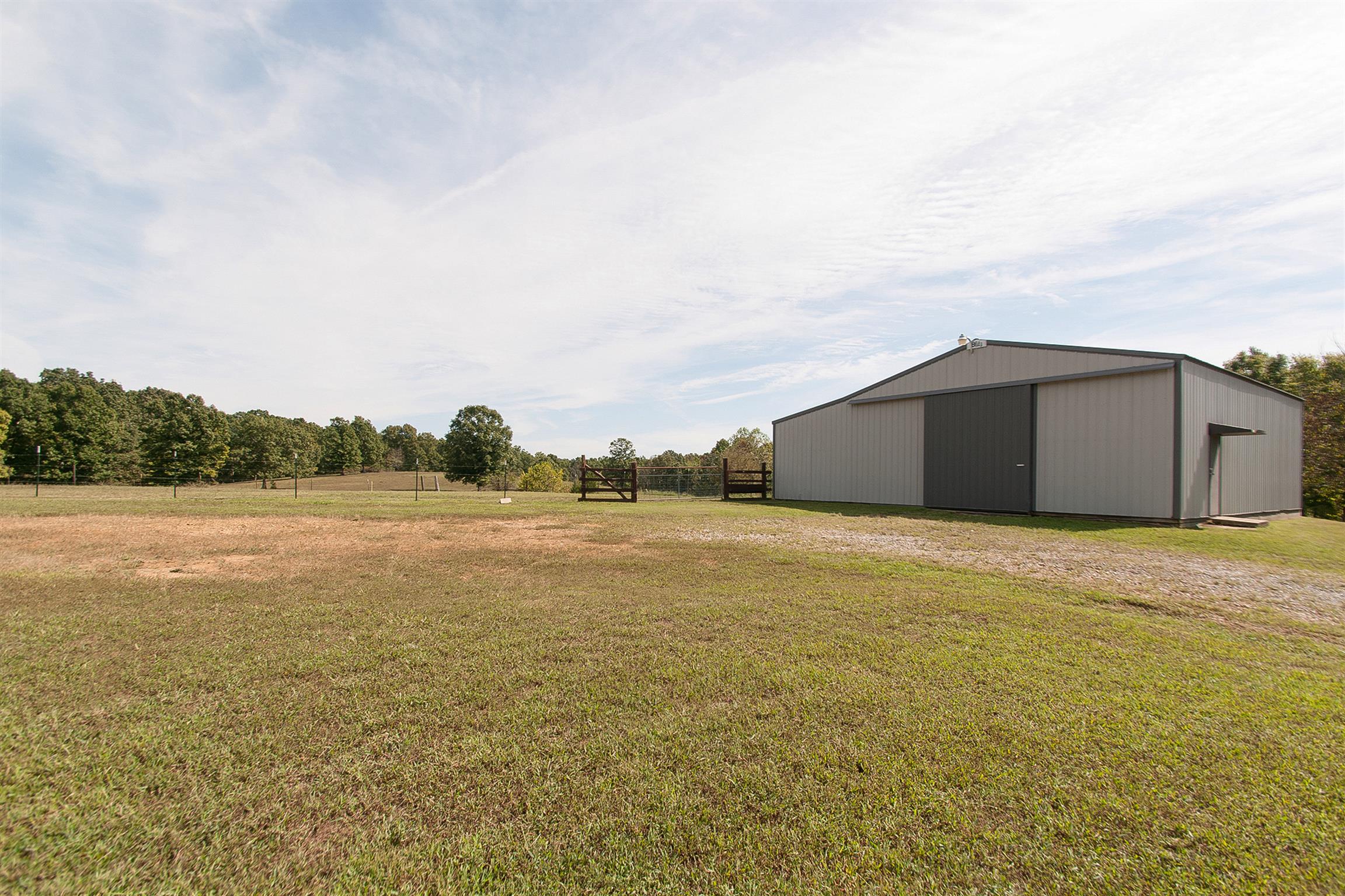 1830 Fortner Road Dickson, TN 37055 - Photo 15 of 23 Exterior view of Horse barn