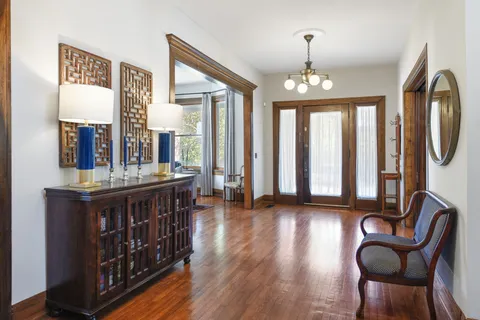 $1,750,000 | 903 A Russell Street, Nashville, TN 37206