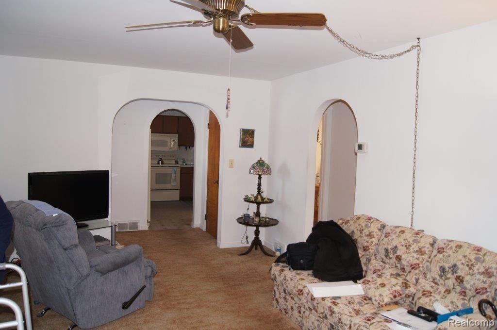 3286 North Branch Rd 010.jpg