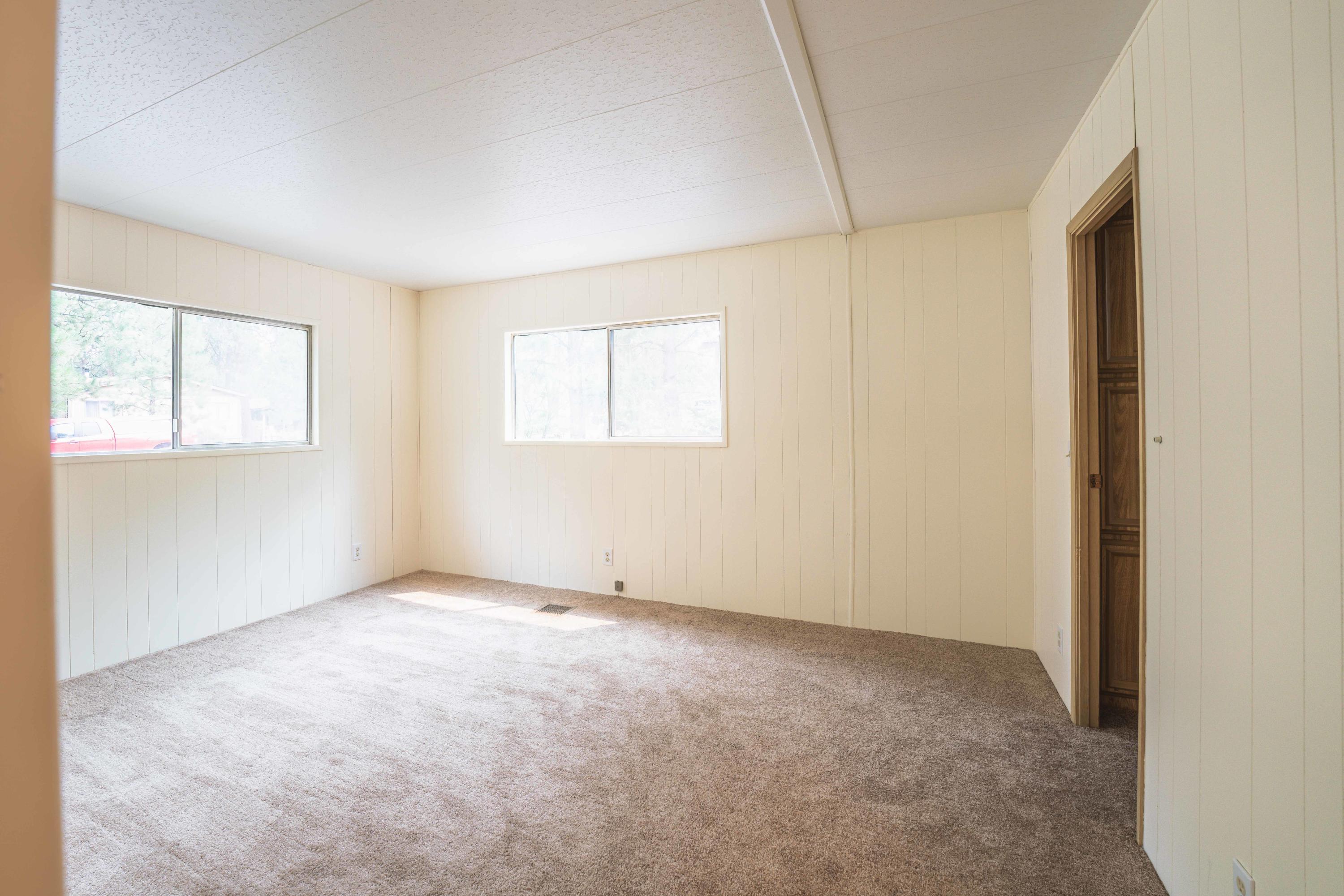 60973 Ridge Drive Bend, OR 97702 - Photo 19 of 31 Ridge Drive-19