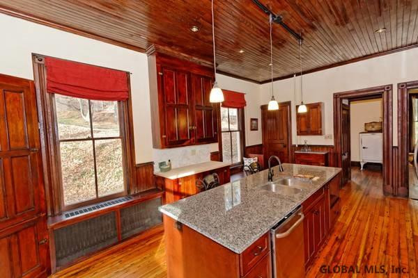 71 Schermerhorn Road Rotterdam, NY 12306 - Photo 8 of 25 Photo 8