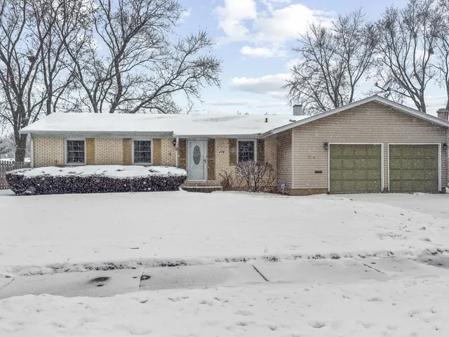 $400,000 | 114 South Arlene Avenue, Palatine, IL 60074