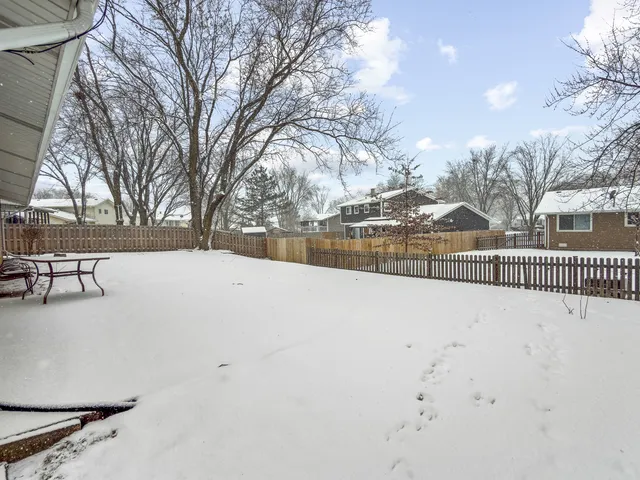 $400,000 | 114 South Arlene Avenue, Palatine, IL 60074