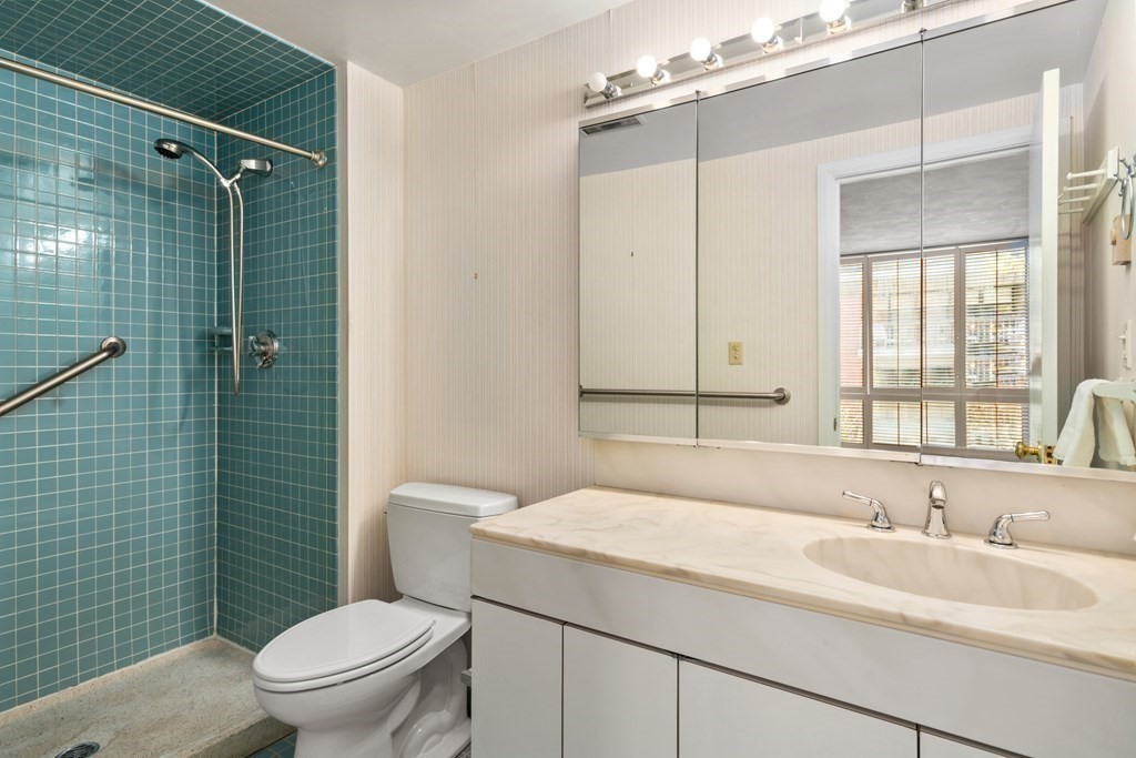 75 Grove Street, Unit 227 Wellesley, MA 02482 - Photo 17 of 24