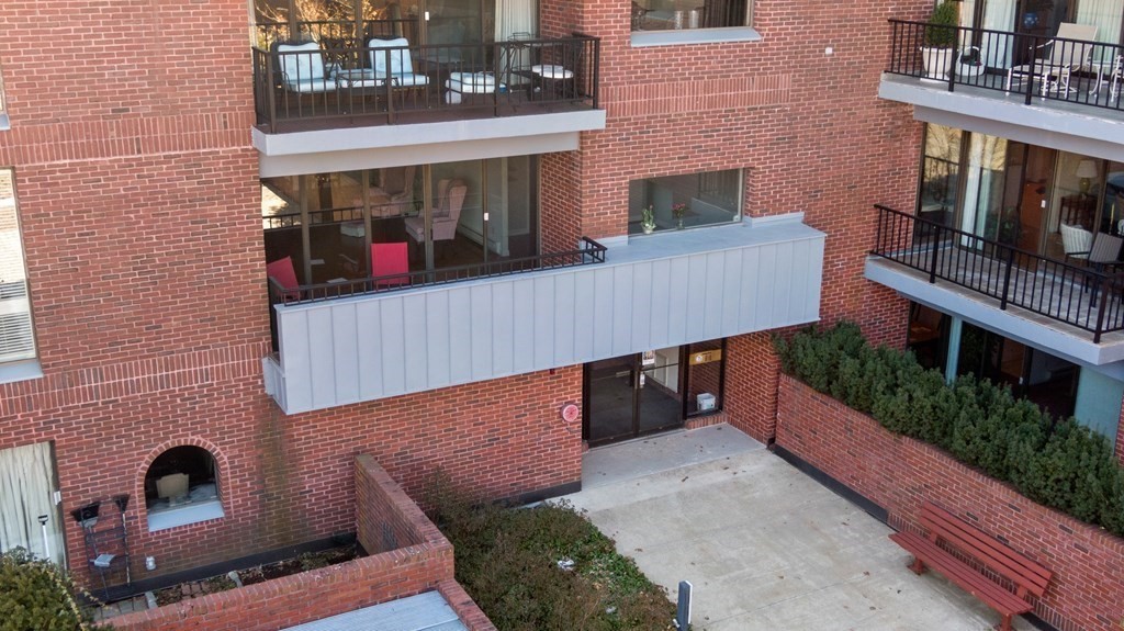 75 Grove Street, Unit 227 Wellesley, MA 02482 - Photo 22 of 24