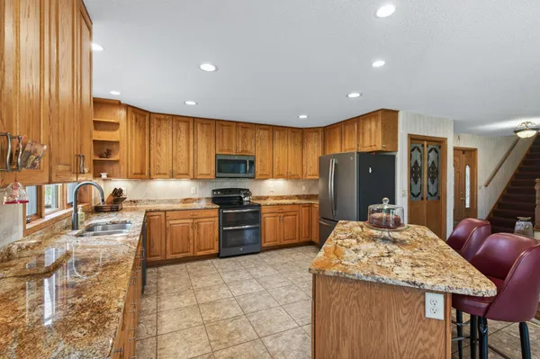 $674,900 | 12250 Afton Avenue Northeast, Monticello, MN 55362
