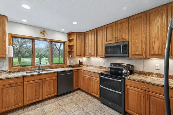 $674,900 | 12250 Afton Avenue Northeast, Monticello, MN 55362