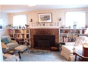 16 Linden Street Rochester, NH 03867 - Photo 3 of 9