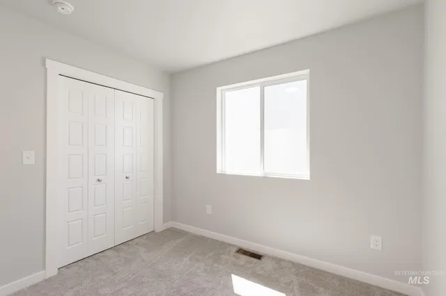 $393,990 | 3005 East Mossy Crk Drive, Kuna, ID 83634