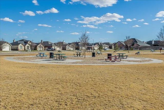 $379,500 | 33 Living Way Lane, Canyon, TX 79015