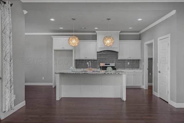 $379,500 | 33 Living Way Lane, Canyon, TX 79015