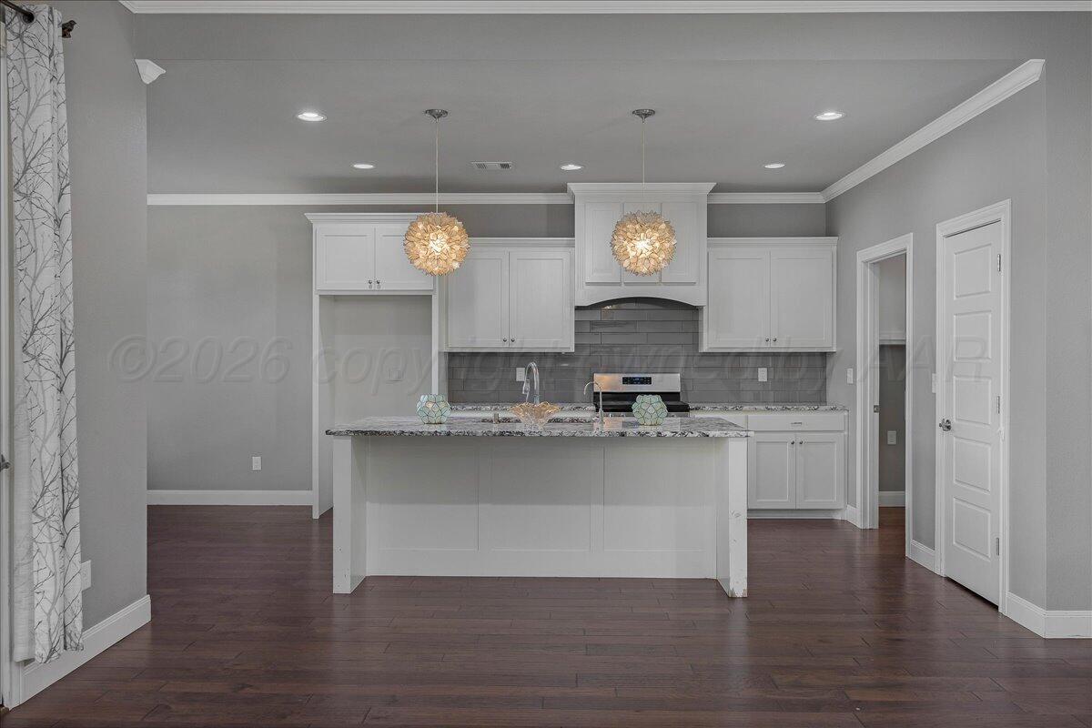 33 Living Way Lane Canyon, TX 79015 - Photo 4 of 30 Kitchen
