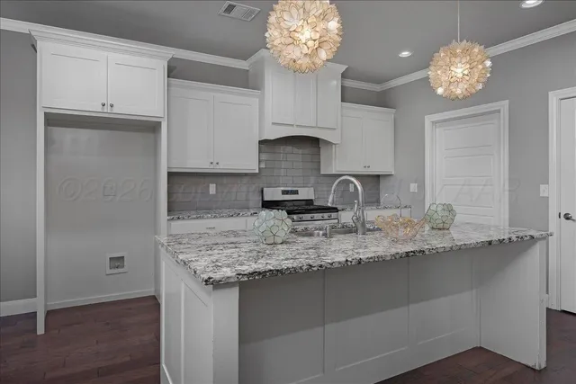 $379,500 | 33 Living Way Lane, Canyon, TX 79015