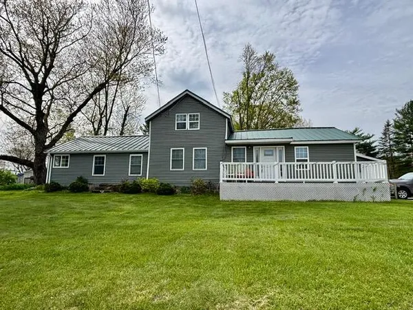 $239,900 | 67799 Crooked Creek Road, White Pigeon, MI 49099