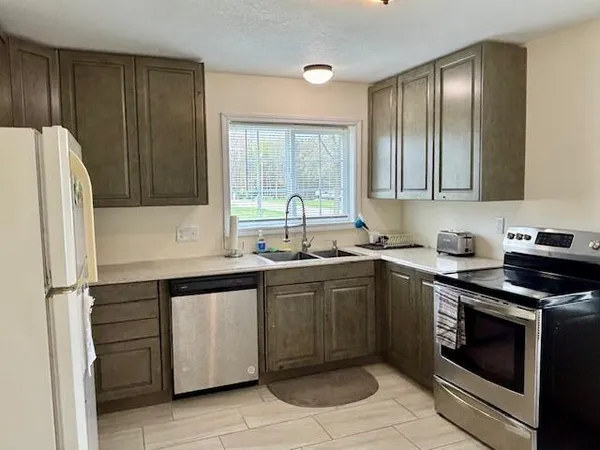 $239,900 | 67799 Crooked Creek Road, White Pigeon, MI 49099