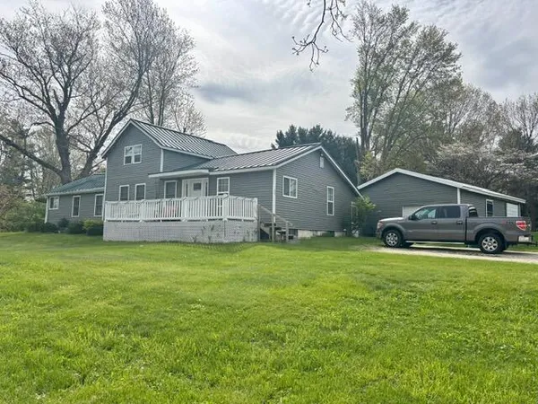 $239,900 | 67799 Crooked Creek Road, White Pigeon, MI 49099