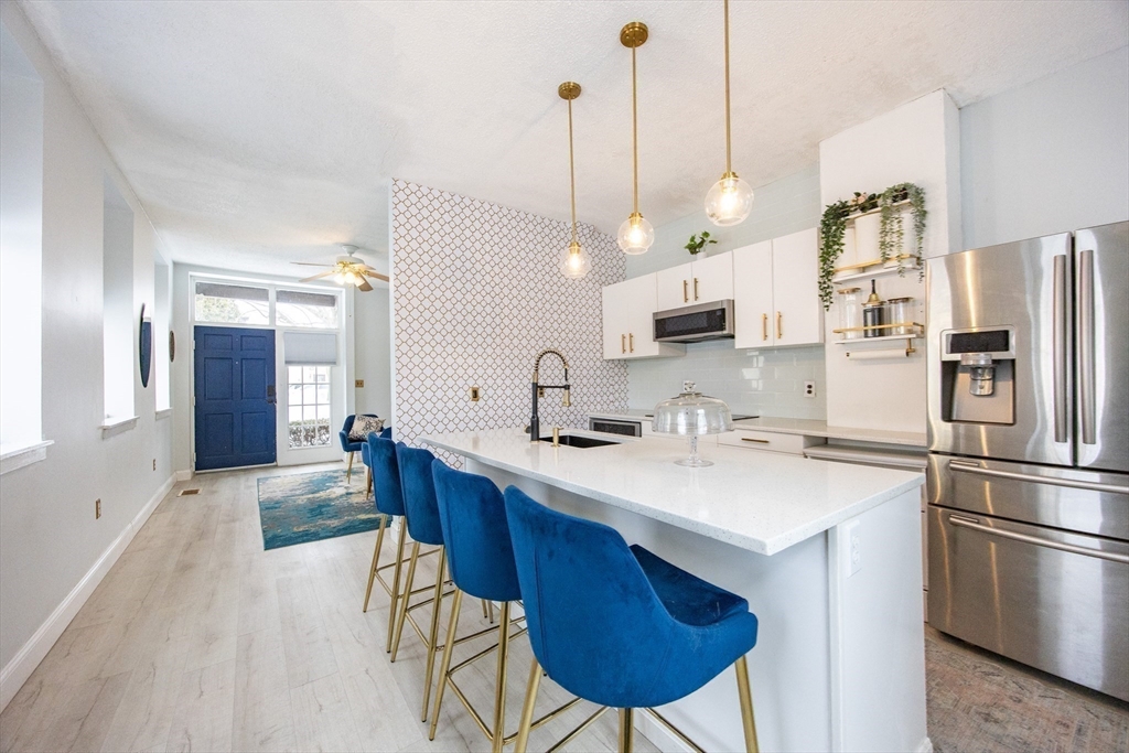 201 Thorndike Street, Unit 505 Lowell, MA 01852 - Photo 12 of 36