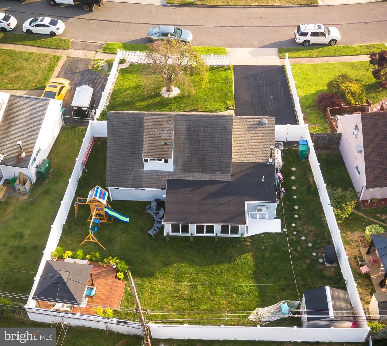 24 Misty Pine Road Levittown, PA 19056 - Photo 6 of 36 Gallery Image 6