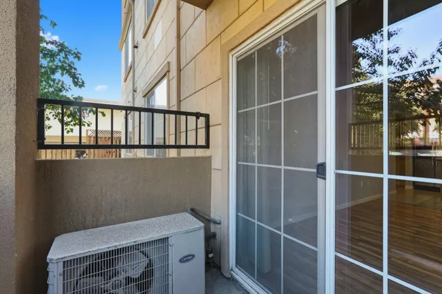 $549,990 | 88 North Jackson Avenue, Unit 127, San Jose, CA 95116