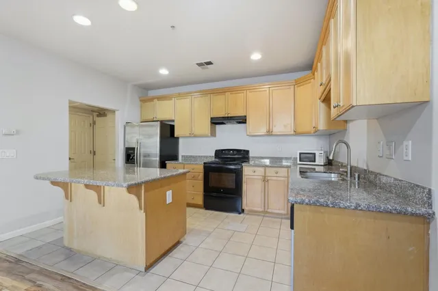 $549,990 | 88 North Jackson Avenue, Unit 127, San Jose, CA 95116